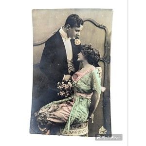 Romantic Couple Dutch Vintage Photorotation 586/5 Flowers 1910's? Postcard Ritz